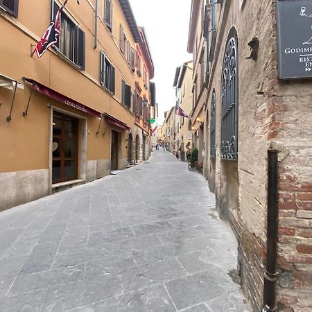 Lastamperia19 Camere-Rooms Montepulciano Exterior photo