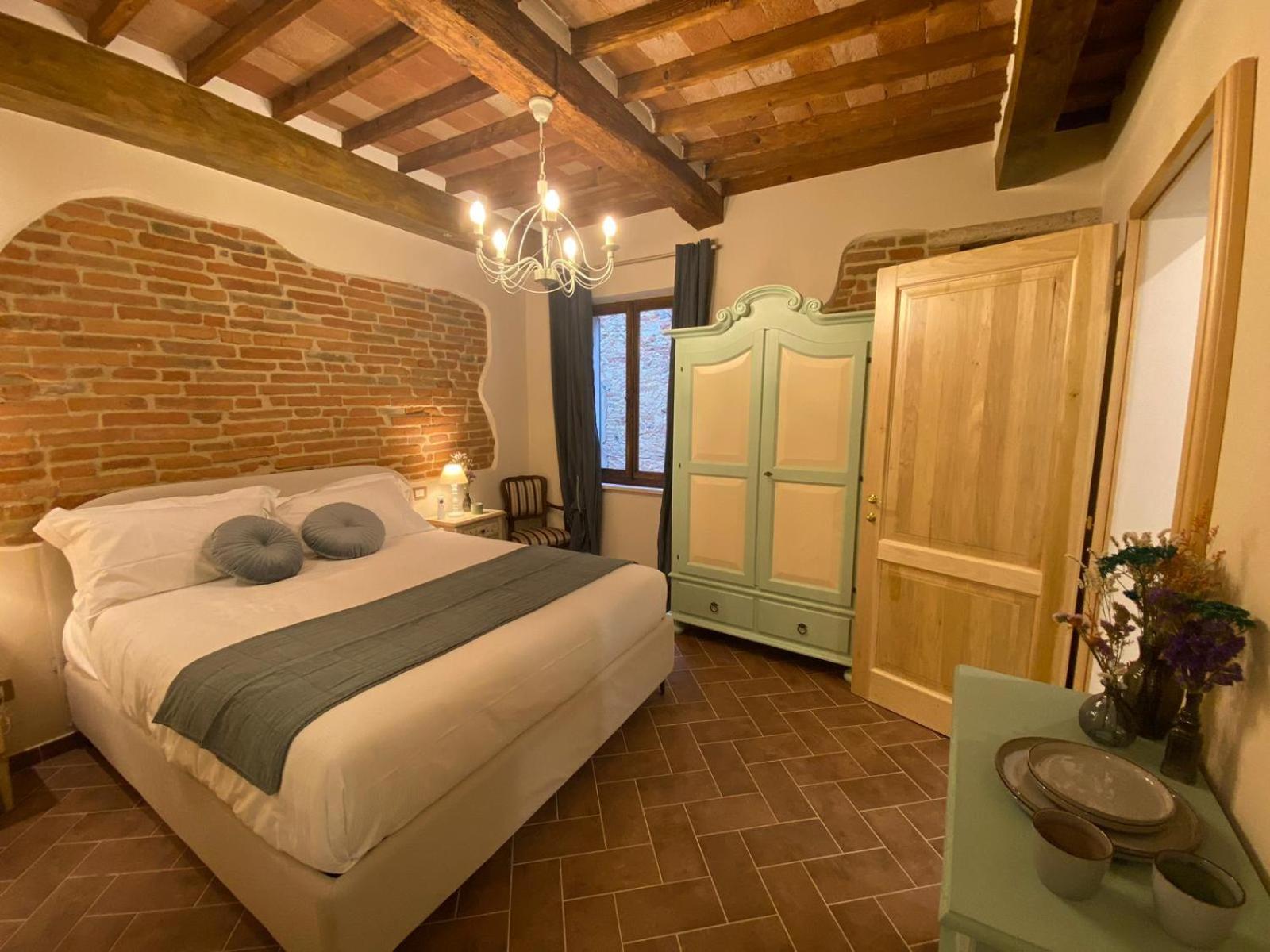 Lastamperia19 Camere-Rooms Montepulciano Exterior photo